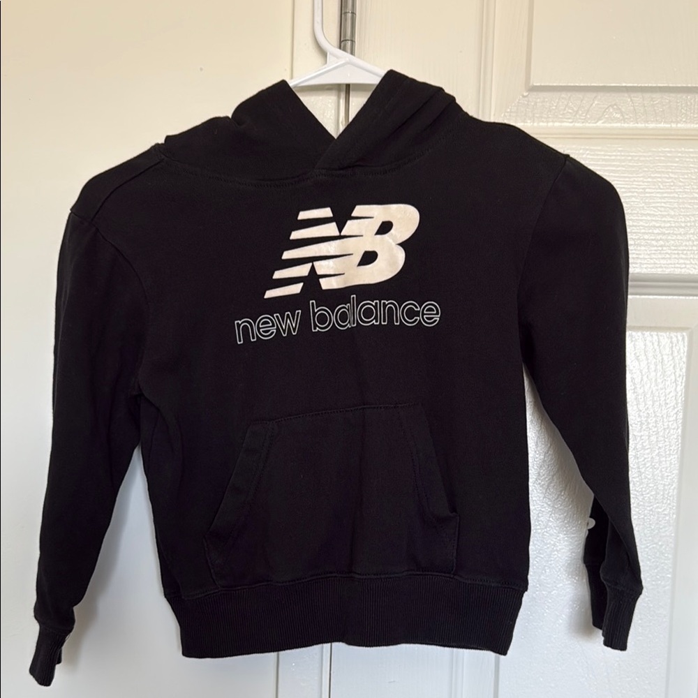 New Balance Black Athletic Hoodie Sweatshirt